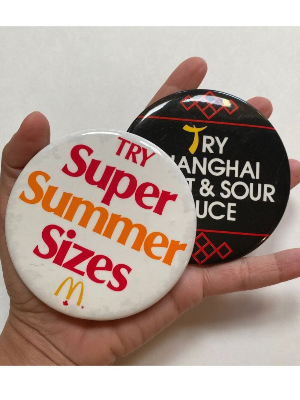 Mcdonalds Pinback Advertisement Buttons Shanghai Sauce Super Summer Sizes
